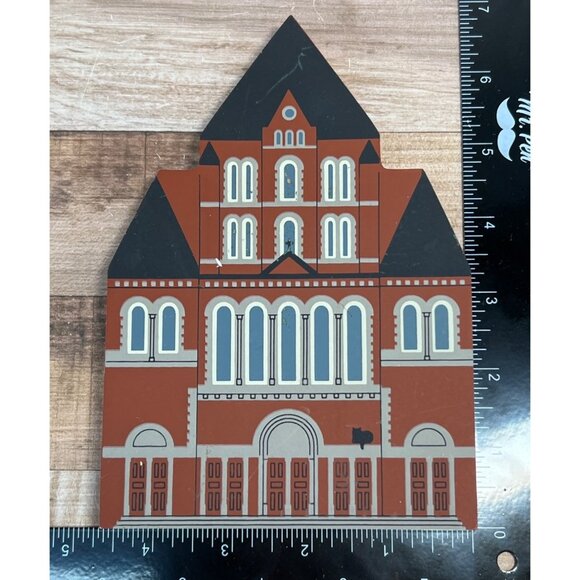 The Cats Meow Village Trinity Church 19th Century Master Builders Collectors Clu - Picture 1 of 2
